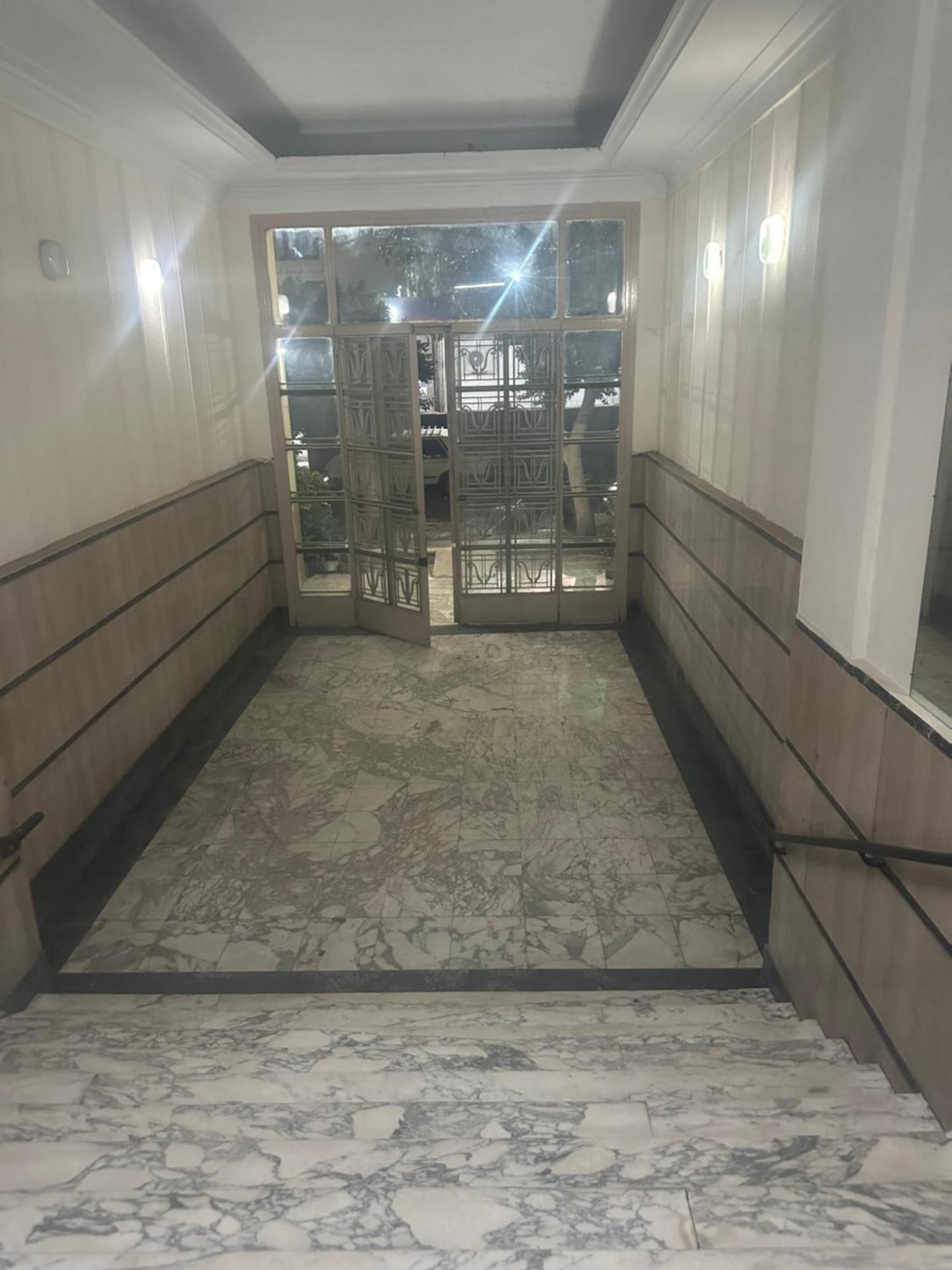 Beautiful Apartment In The Heart Of El Cairo Exterior foto